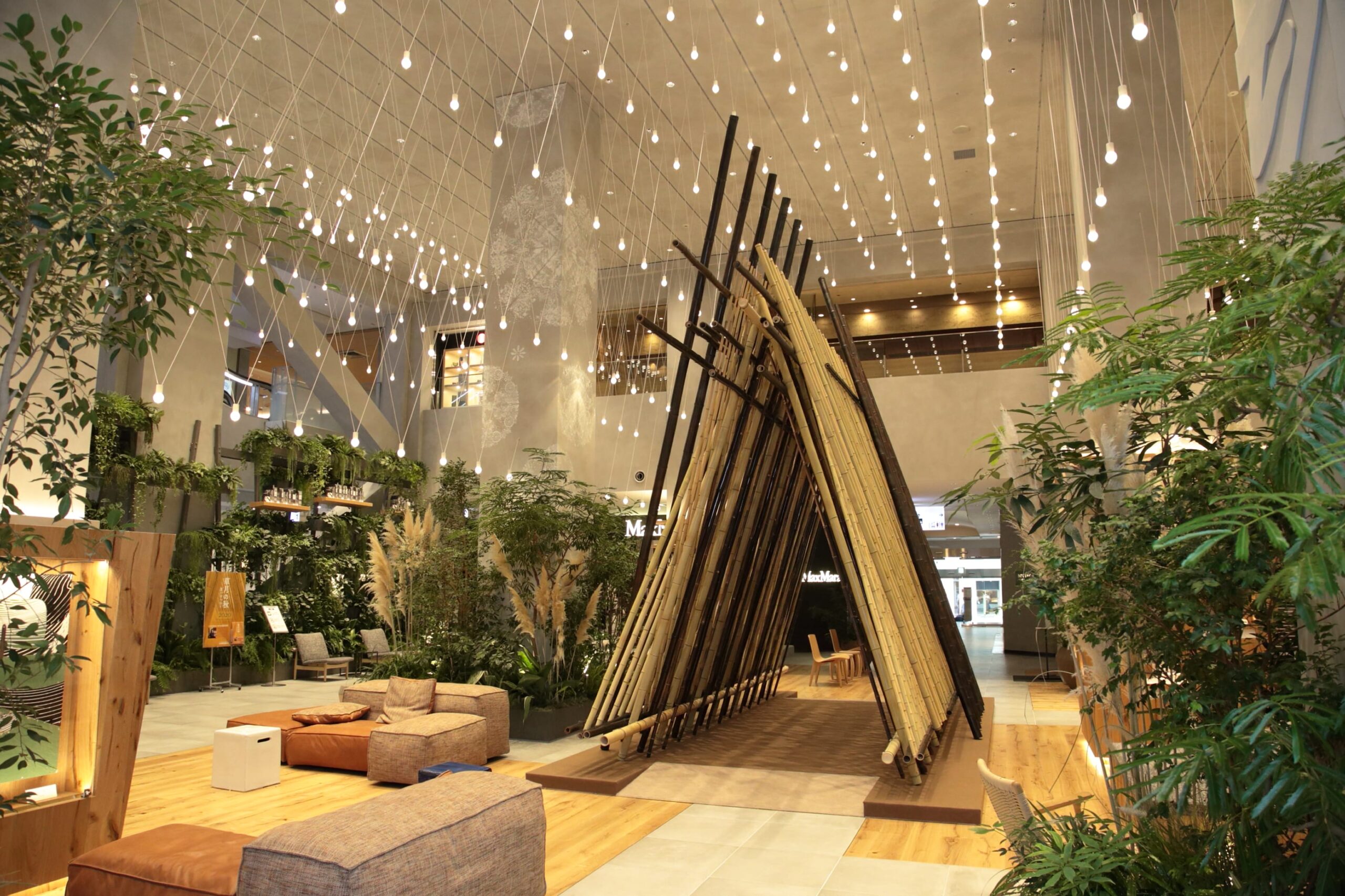 [2020年]
玉川髙島屋ショッピングセンター
「草月の秋」