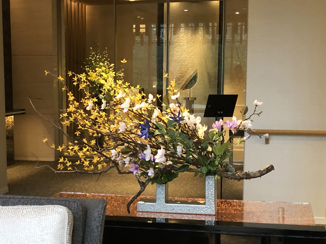 [2020年]
トラストガーデン荻窪／ロビー花