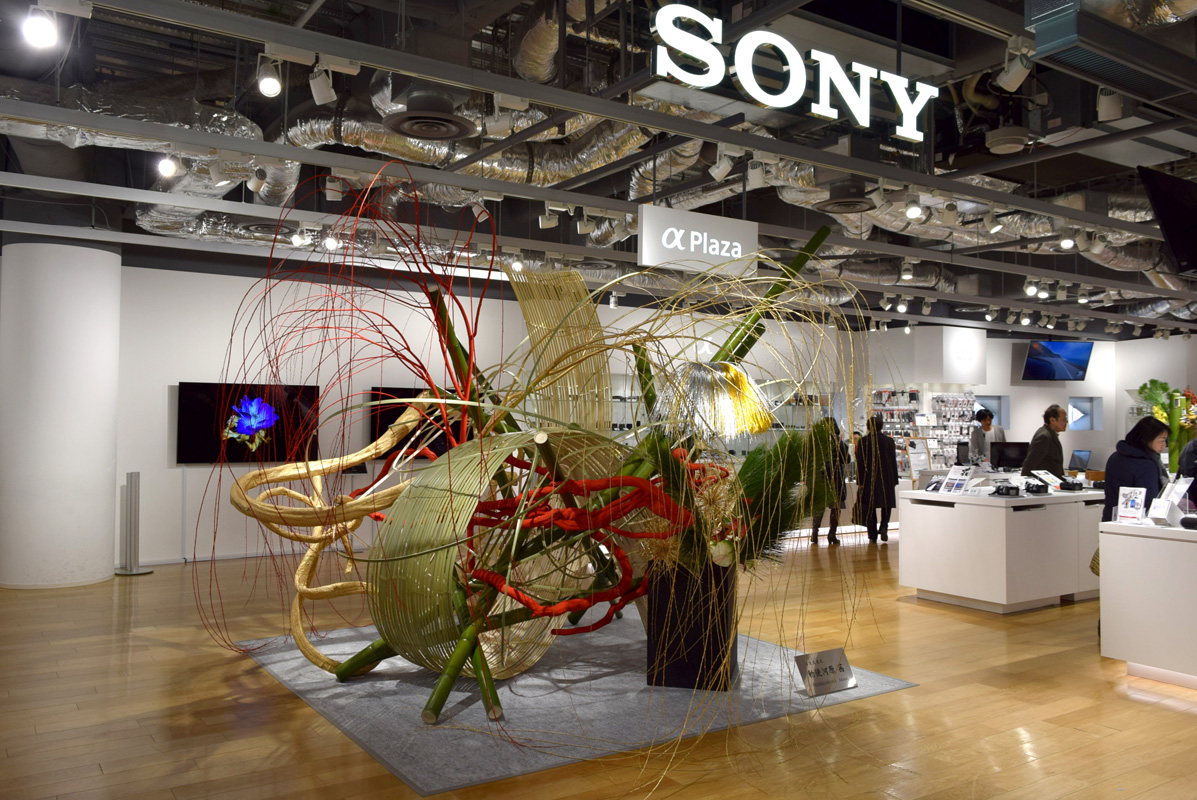 [2018年]
銀座プレイス